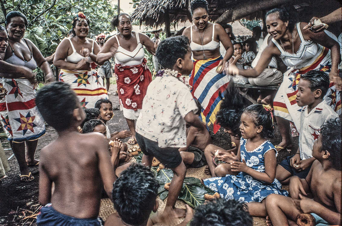 3148-4.jpg
And the children are learning a life time pleasure! : Kapinga Village : Clayton Price Photographer